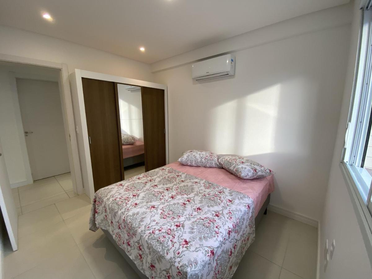 Apartamento Em Torres-906 - Uma Quadra Do Mar Экстерьер фото